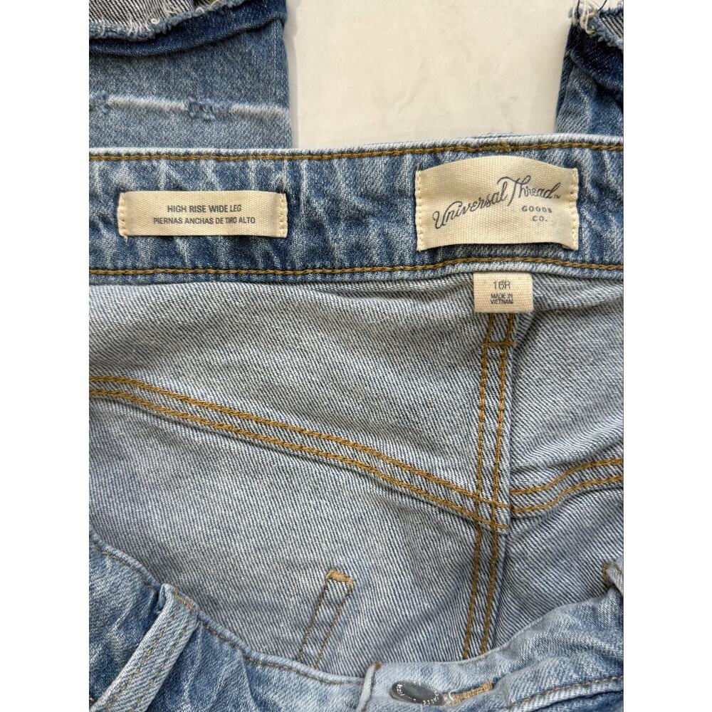 Women’s Size 16 High Rise Wide Leg Jeans Light Wash Raw Frayed Hem Denim - Picture 3 of 7